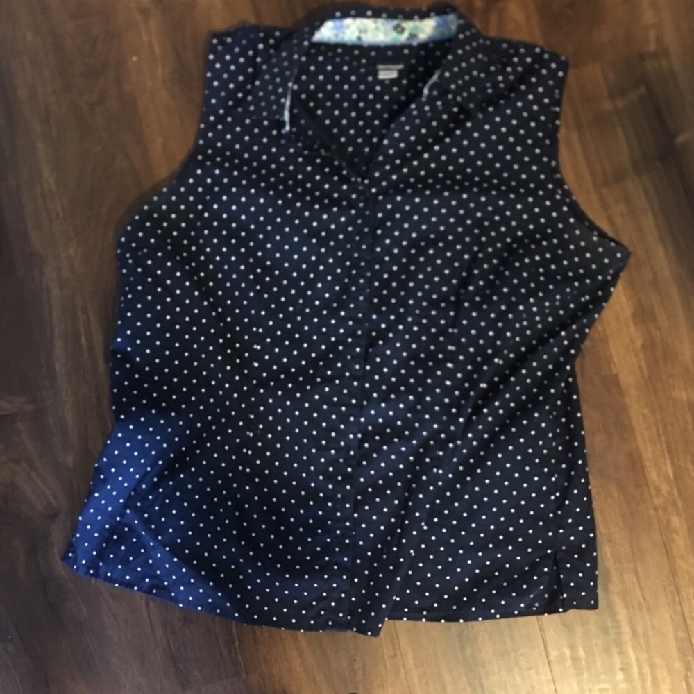 Basic Editions sleeveless shirt